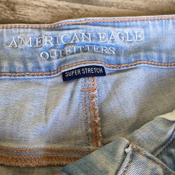 American Eagle Hi- Rise Shortie - Picture 4 of 6